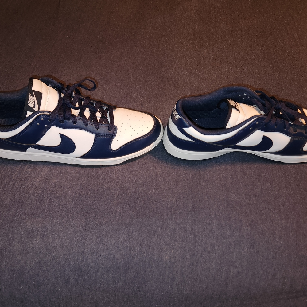 Nike Dunks Men's Navy and White Sneakers - Picture 3 of 4
